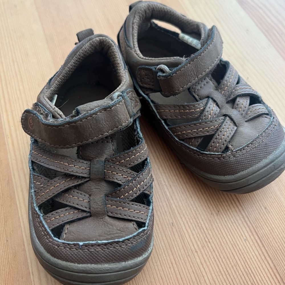 Stride Rite shoes size 6M